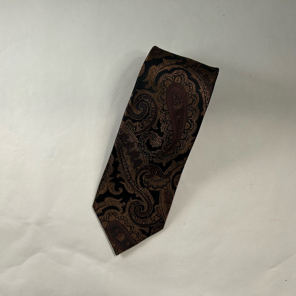 SEAN JOHN 100% Silk Brown & Black Paisley Tie - Picture 8 of 9